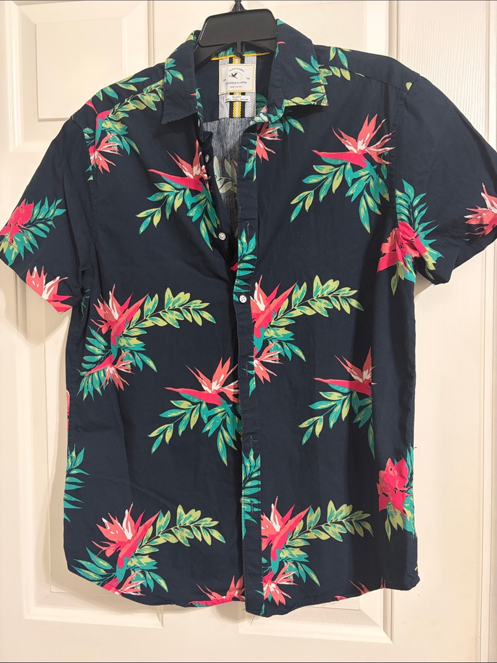Denim & Flower Navy Short-Sleeve Floral Button-Down Shirt